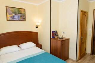 Гостиница Абаго Гузерипль Стандартный двухместный номер с 1 кроватью или 2 отдельными кроватями-1