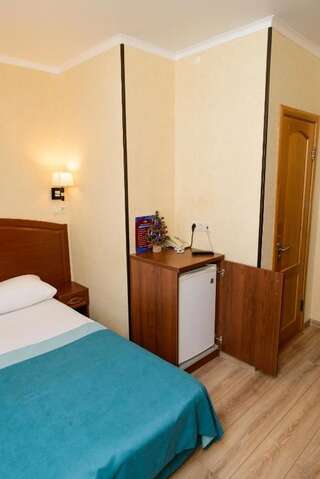 Гостиница Абаго Гузерипль Стандартный двухместный номер с 1 кроватью или 2 отдельными кроватями-12